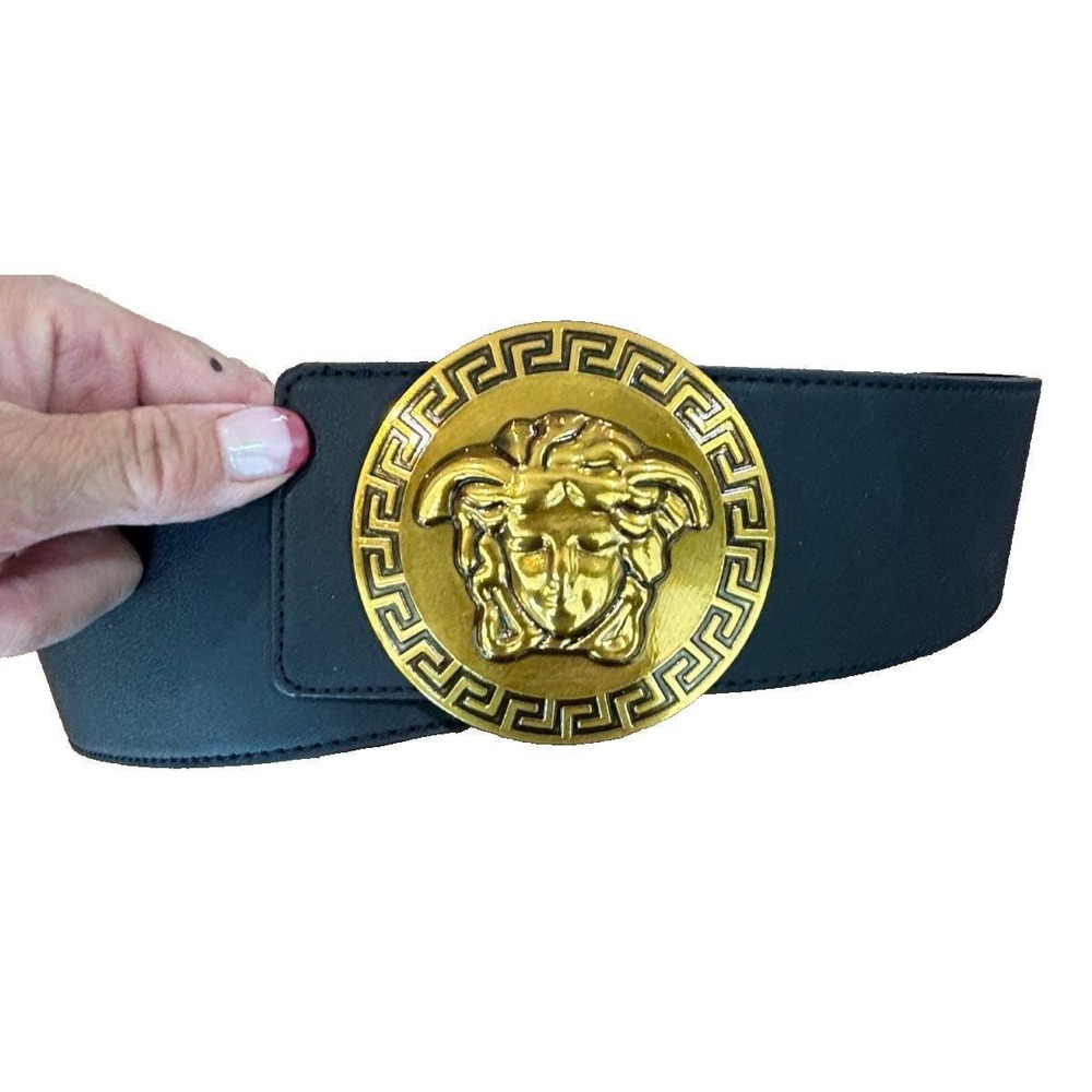 Gold buckle Medusa head black wide belt size 32-36 waist unisex -  looks like V
